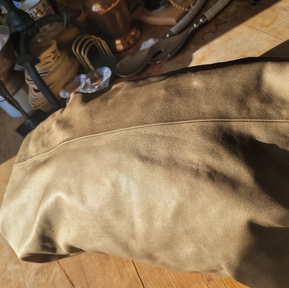 LOEWE Beige Napa Leather Aire Hobo Bag - Picture 5 of 6